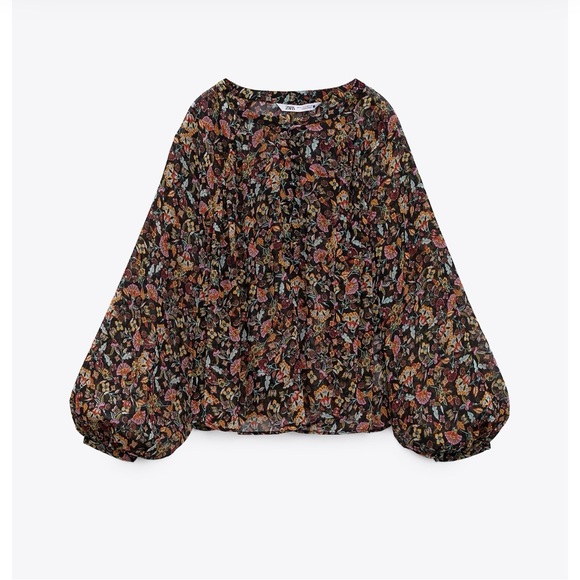 Floral blouse size XS but fits like M - Picture 5 of 5
